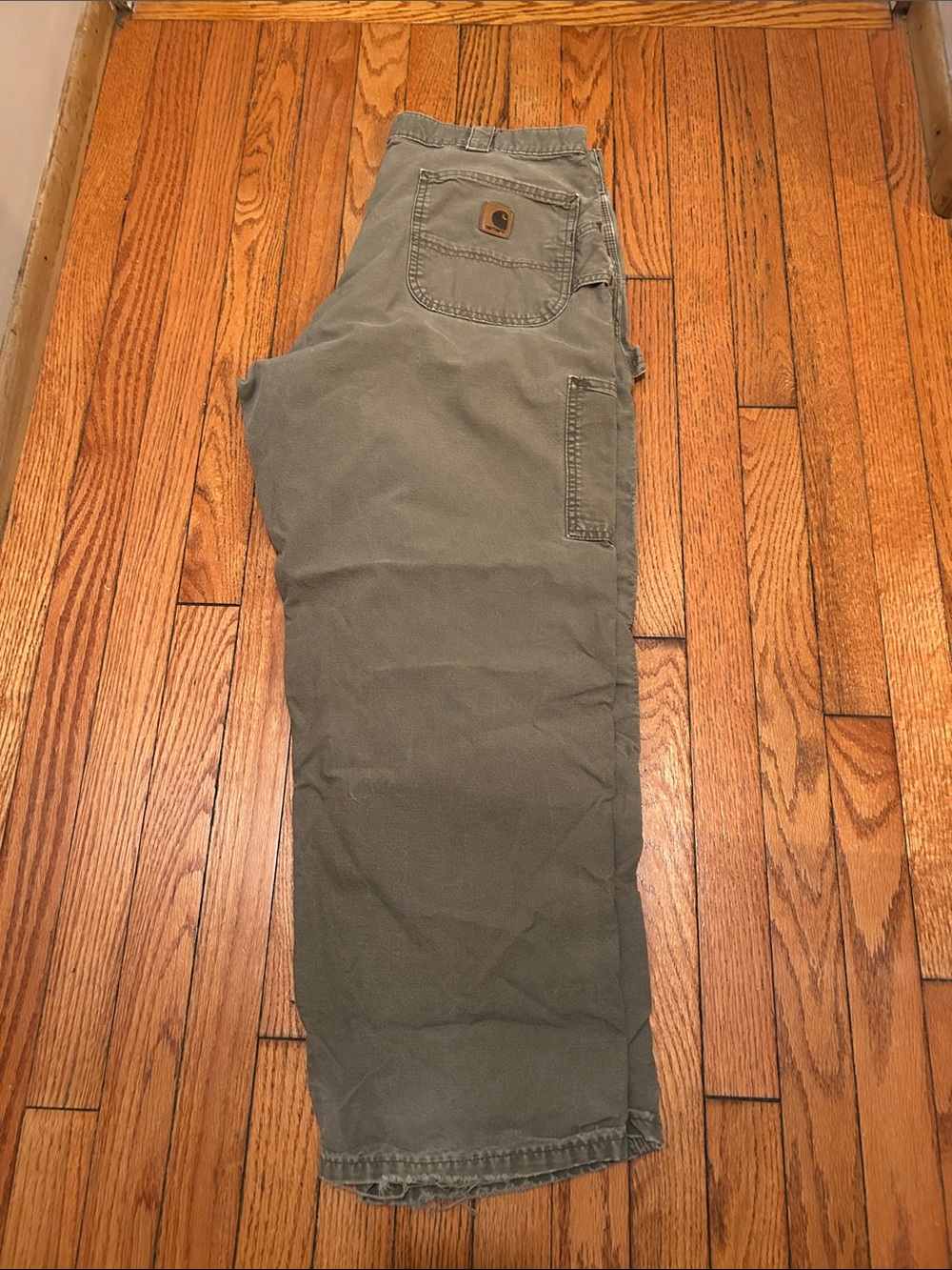 Carhartt Men's Faded Grey Work Pants - Durable Canvas Carpenter Fit